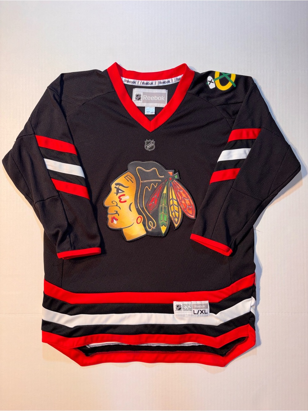 Reebok NHL Chicago Blackhawks Youth L/XL Black Blank Hockey Jersey